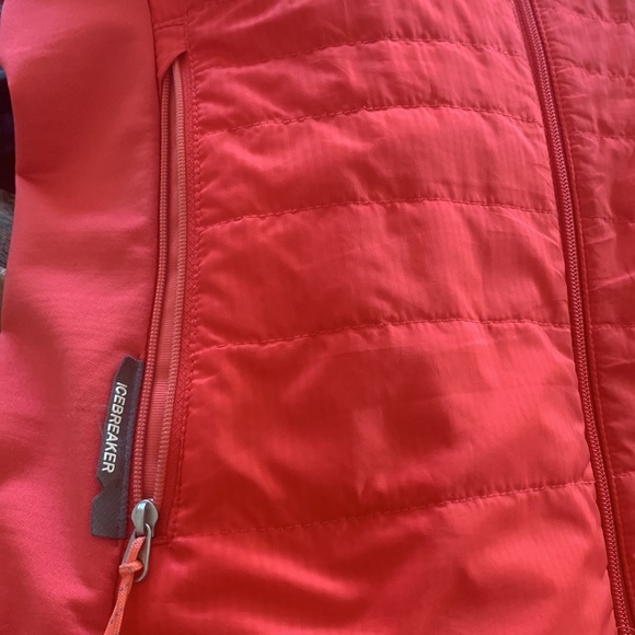 Icebreaker outdoors 100% merino wool women vest, Medium - Picture 7 of 13